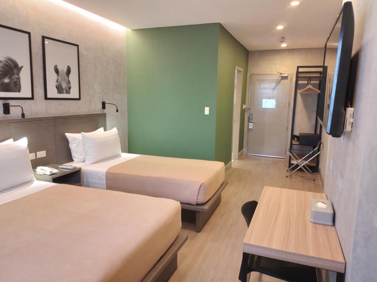 Primeway Suites Себу Экстерьер фото